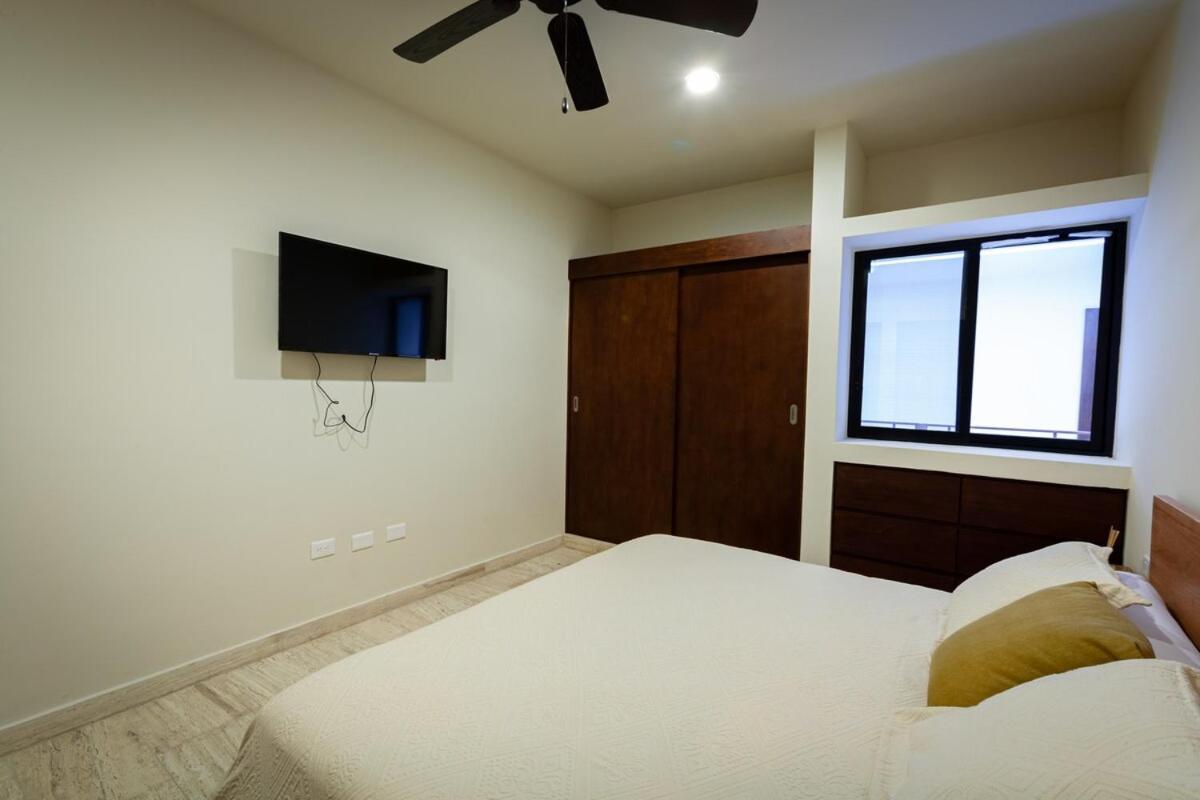 Charming 1 Bedroom Near 5th Ave - Lcondos 202 *